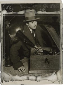Unidentified Photographer, "Loud Speaker", c. 1924, ©Daniel Blau, Munich